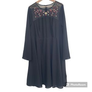 Torrid Womens Wide Sleeve Embroidered Dress Size 16 Black Knee Length